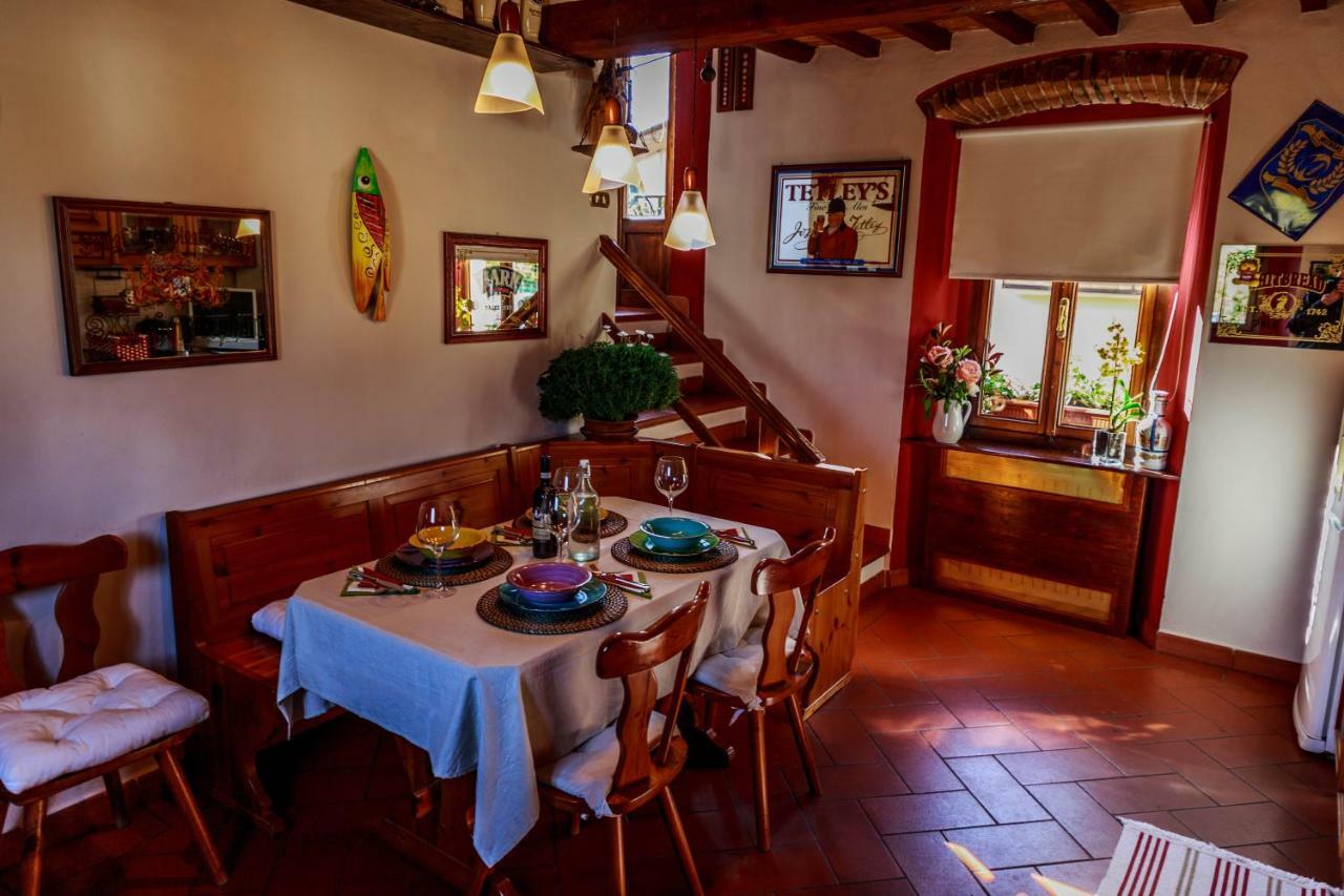 Villa "Corte De' Baldi" Ortignano Raggiolo Bagian luar foto