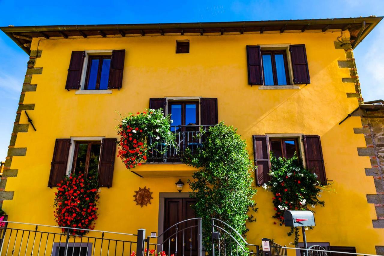 Villa "Corte De' Baldi" Ortignano Raggiolo Bagian luar foto